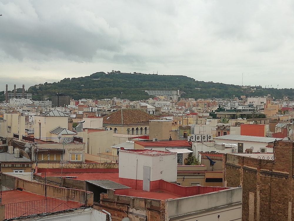 Hotel Monegal 27/31