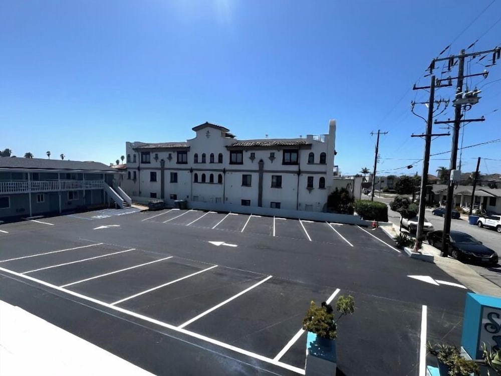 Sea Garden Motel 46/63