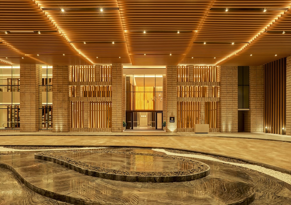 Hyatt Regency Shenzhen Yantian 37/68