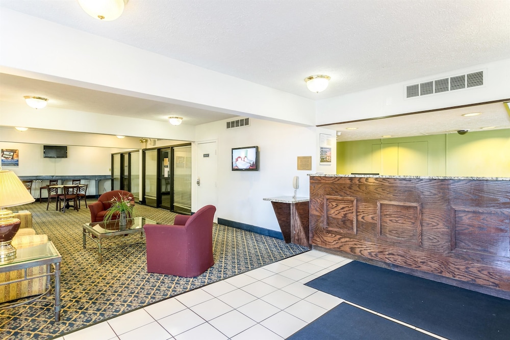 Americas Best Value Inn Edgewood 6/35