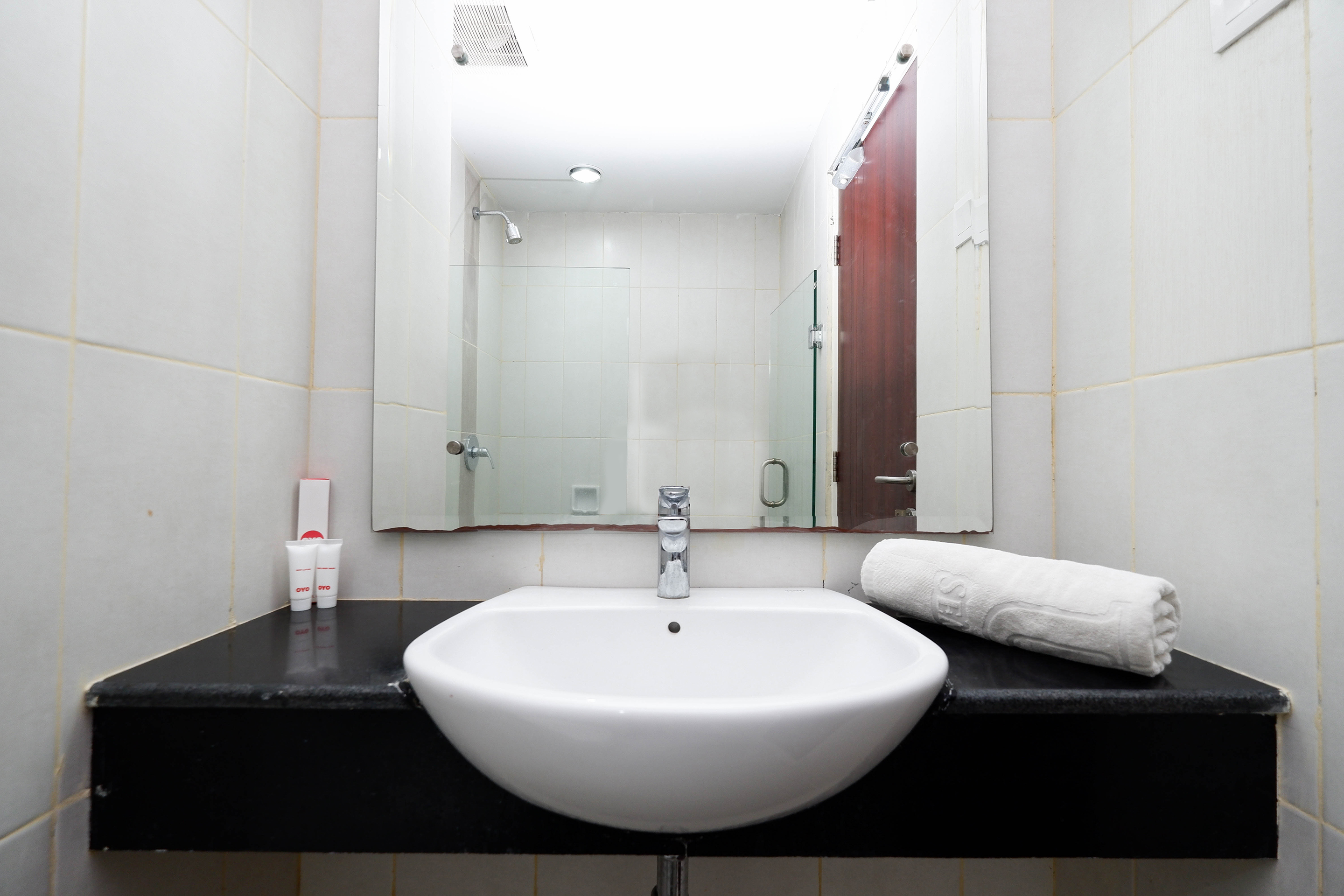 Hotel Utc Semarang 50/51
