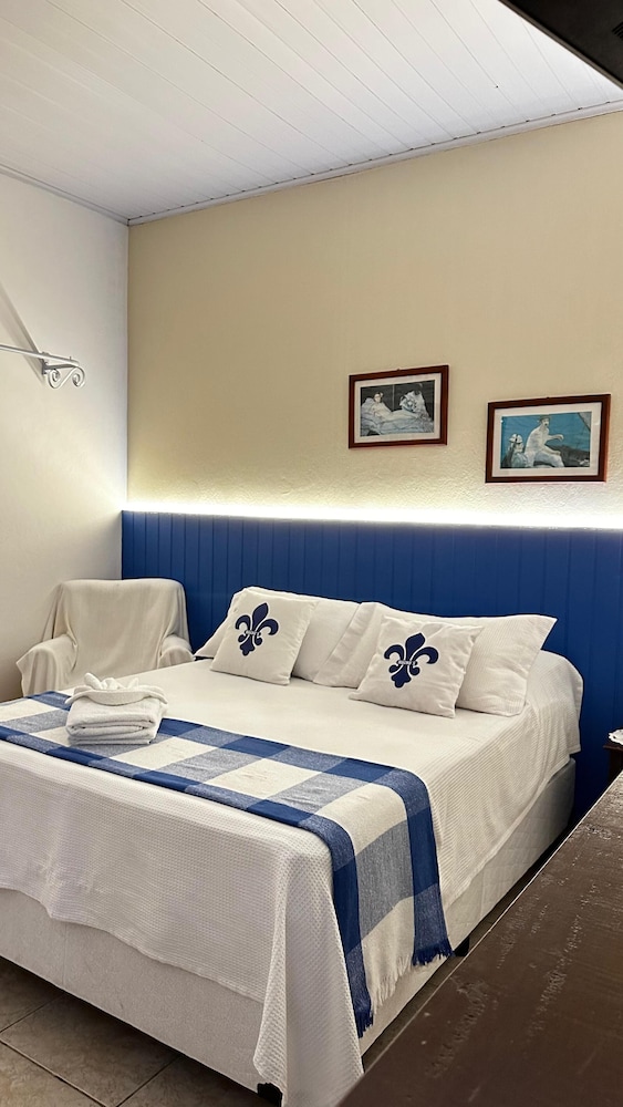 Room, Double Bed