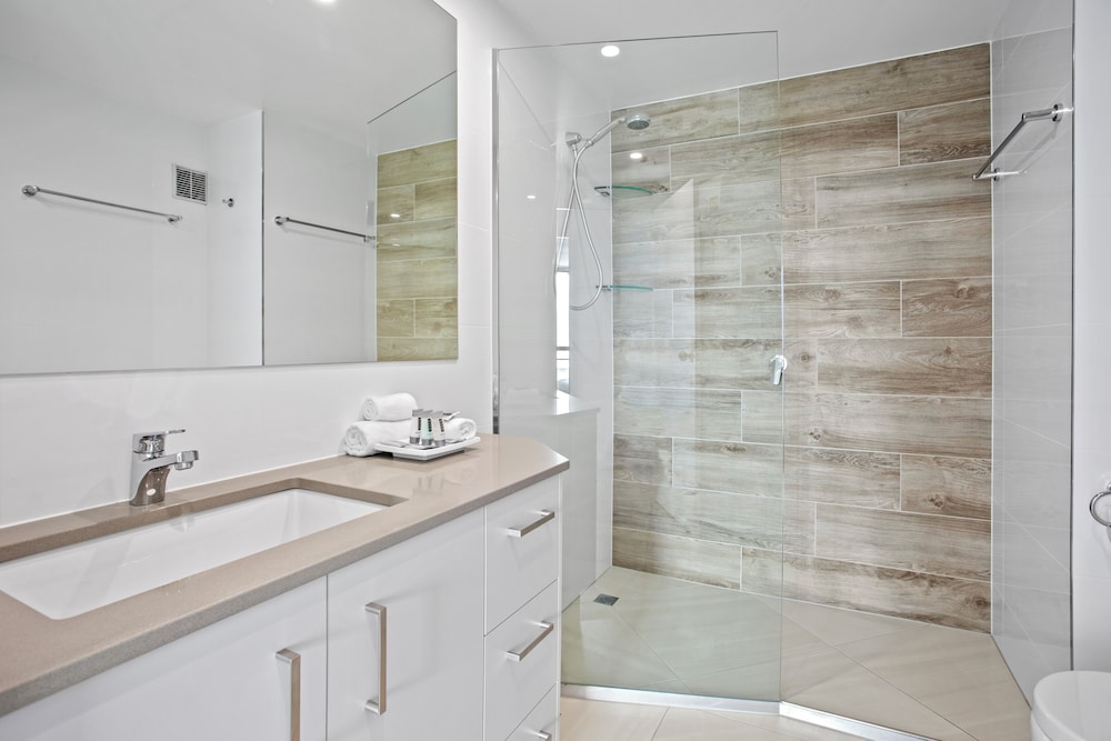 Newport Mooloolaba 69/76