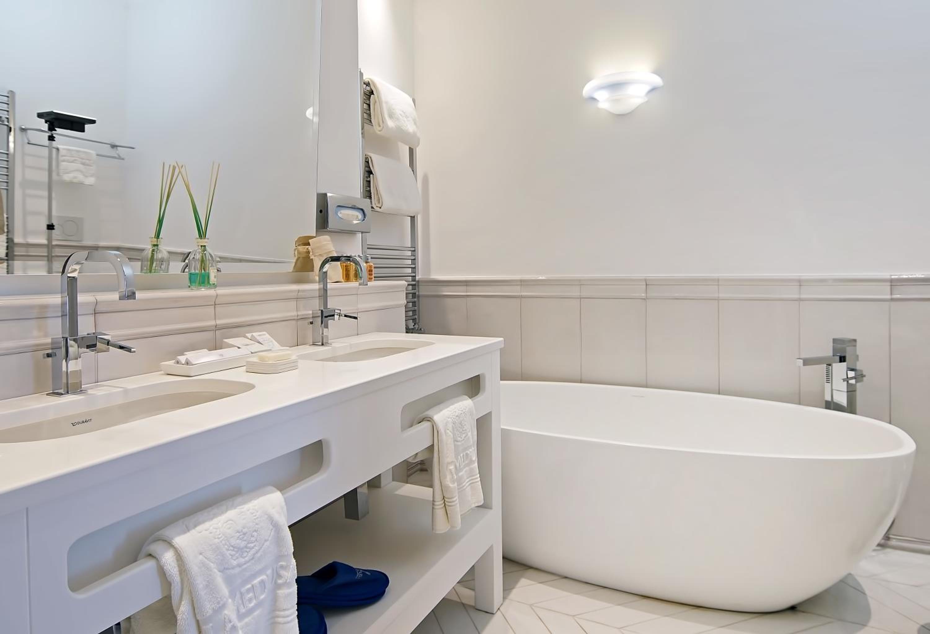 جناح جونيور بشرفة، La Medusa Hotel & Boutique Spa 2/4