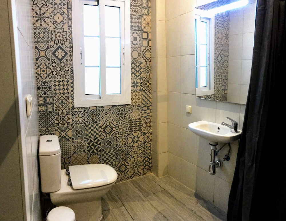 Triana Luxury Home 40/48