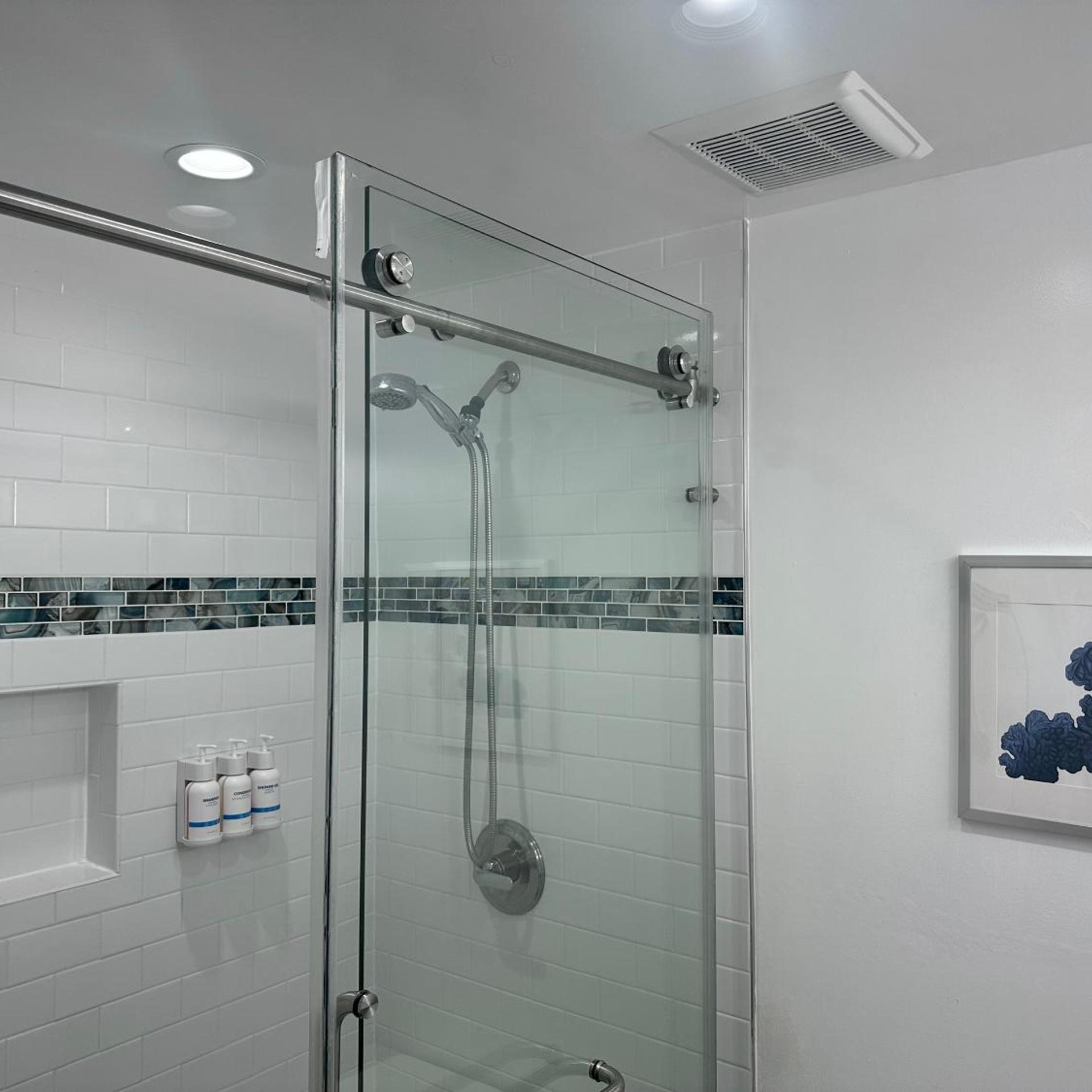 غرفة تنفيذية بسرير كينج، Pacific Inn 10/10
