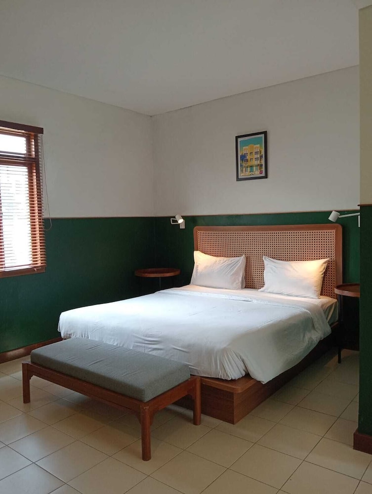 Liberta Malioboro South 23/50