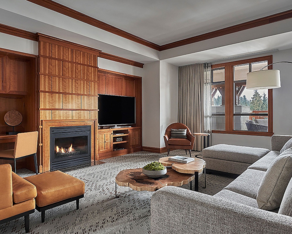 Four Seasons Resort Whistler 58/100