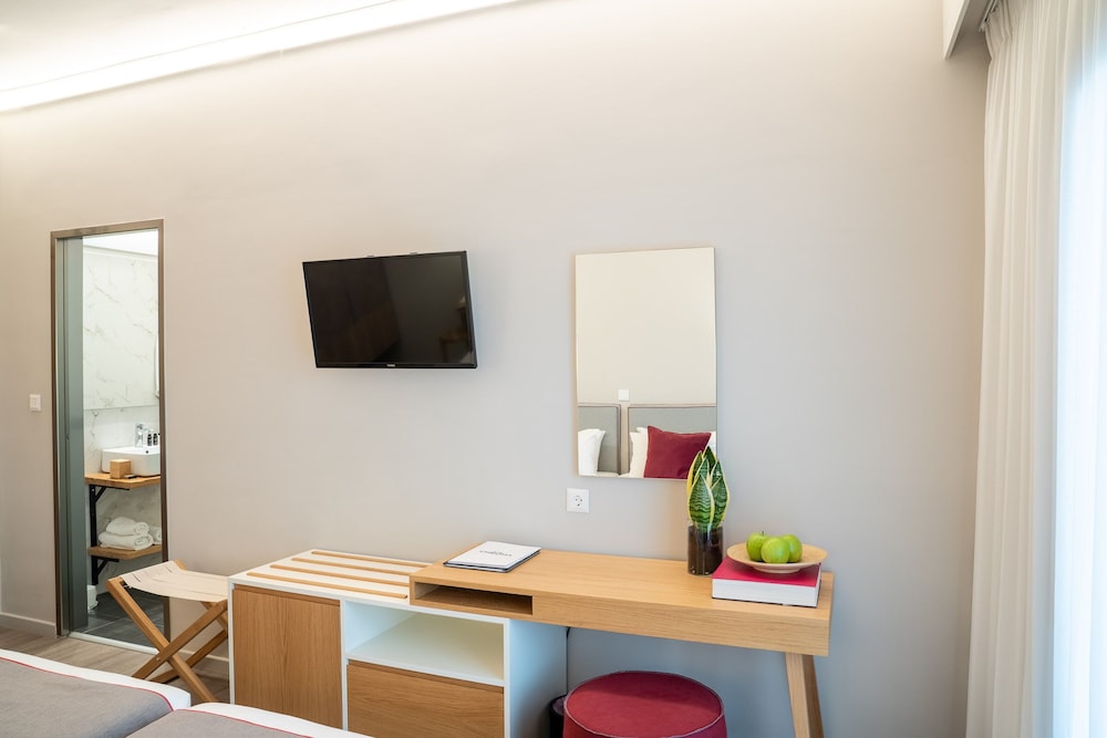 Chroma Fashion Rooms & Apartments 42/48