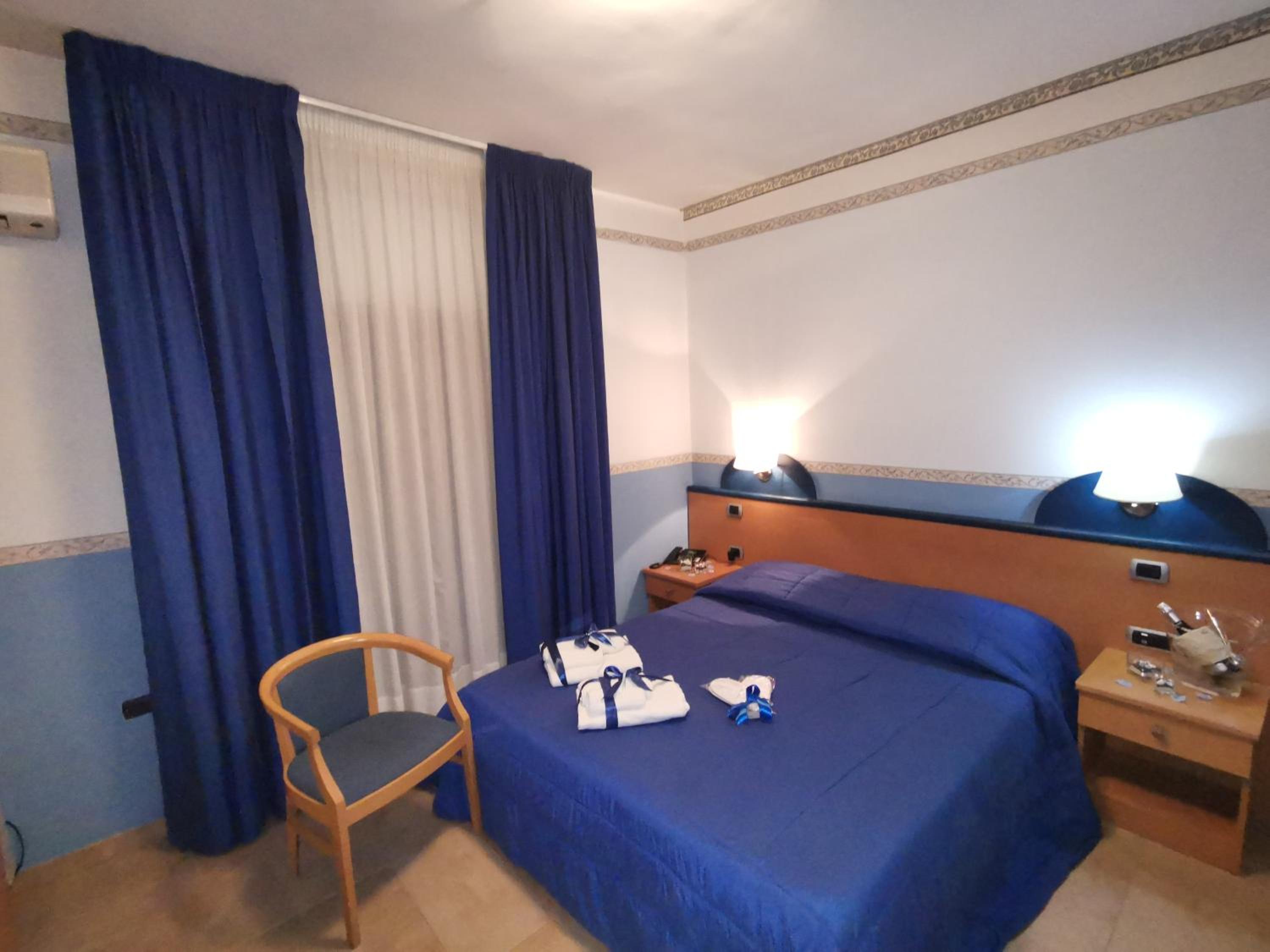 Hotel Santa Lucia 27/50