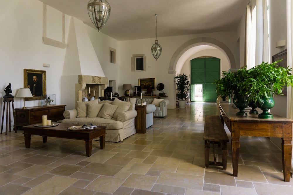 Palazzo Ducale Venturi Luxury Relais 53/72