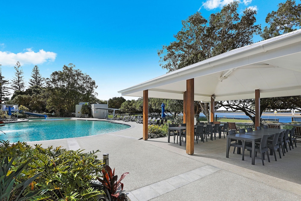 Gemini Resort 42/47