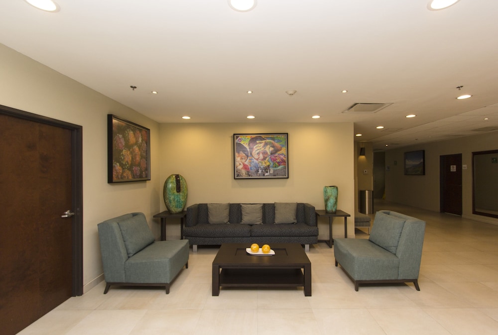 Holiday Inn Express Guadalajara Aeropuerto an IHG Hotel 45/58