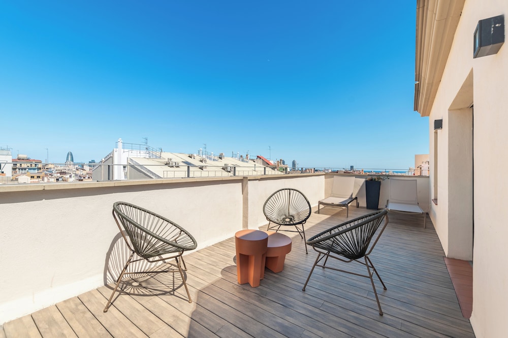 The Corner Apartments by Aspasios 56/65