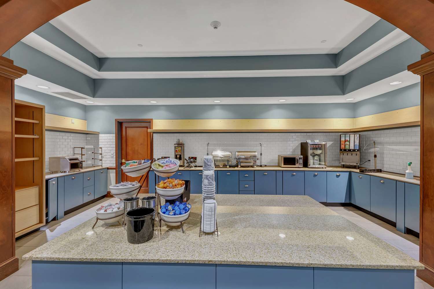 Country Inn & Suites by Radisson, Braselton, GA 3/33
