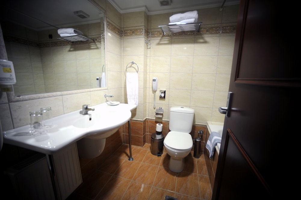 STANDARD, DOUBLE BED, GROUND FLOOR