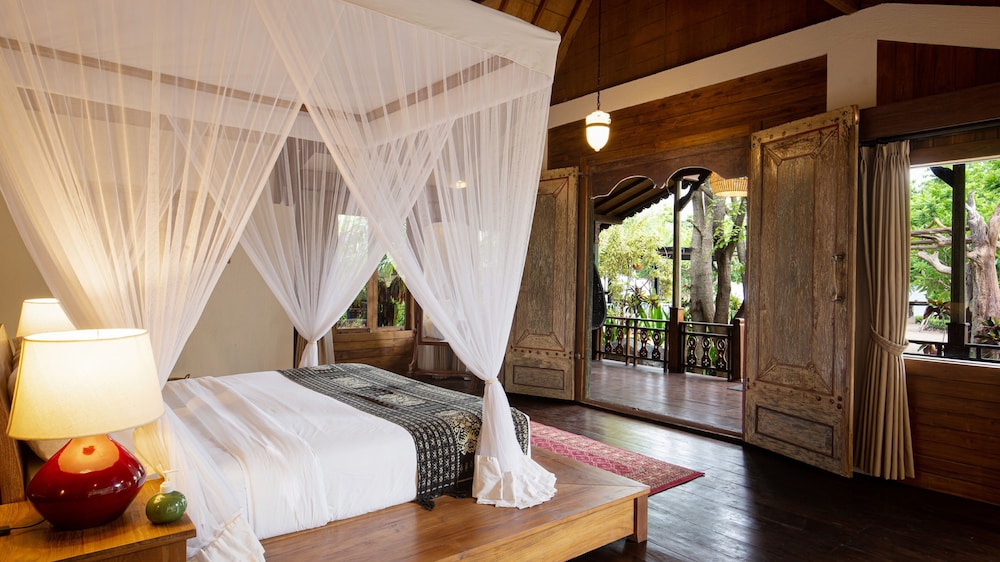 Plataran Komodo Resort Spa 18/40