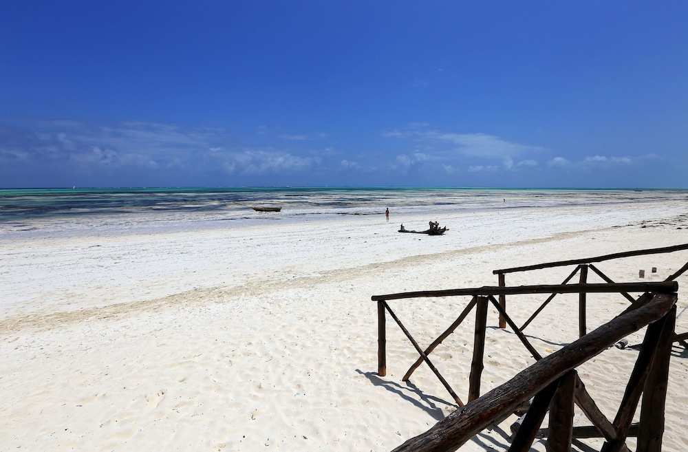 Sea View Lodge Boutique Hotel 60/76
