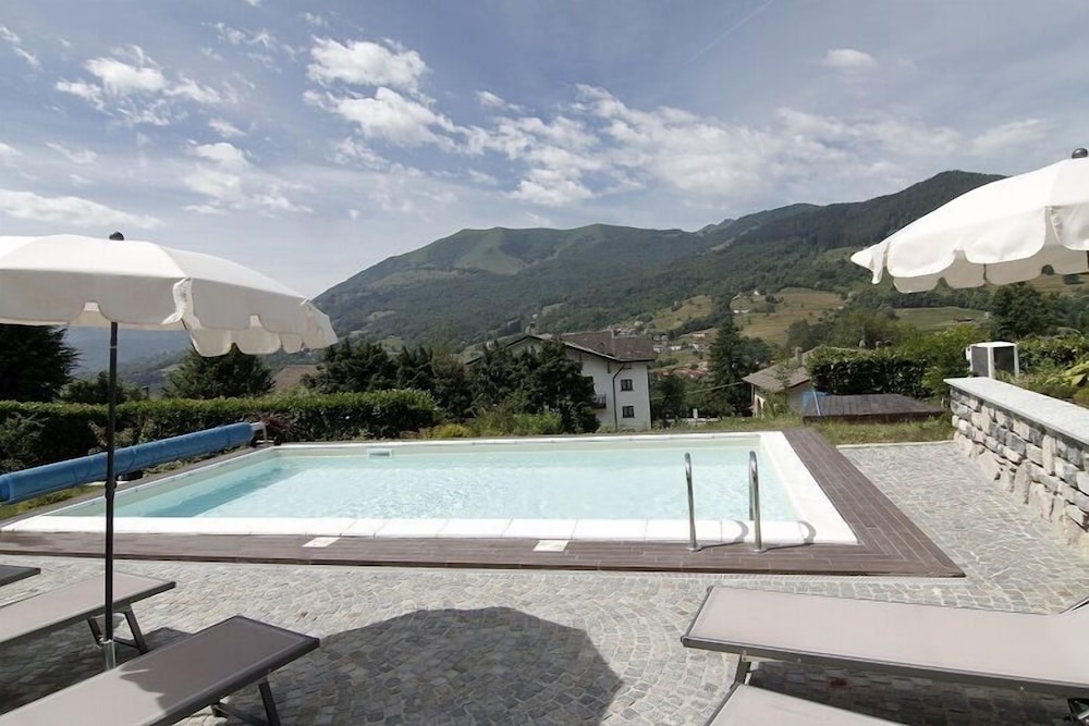 Hotel Corte Santa Libera 33/41