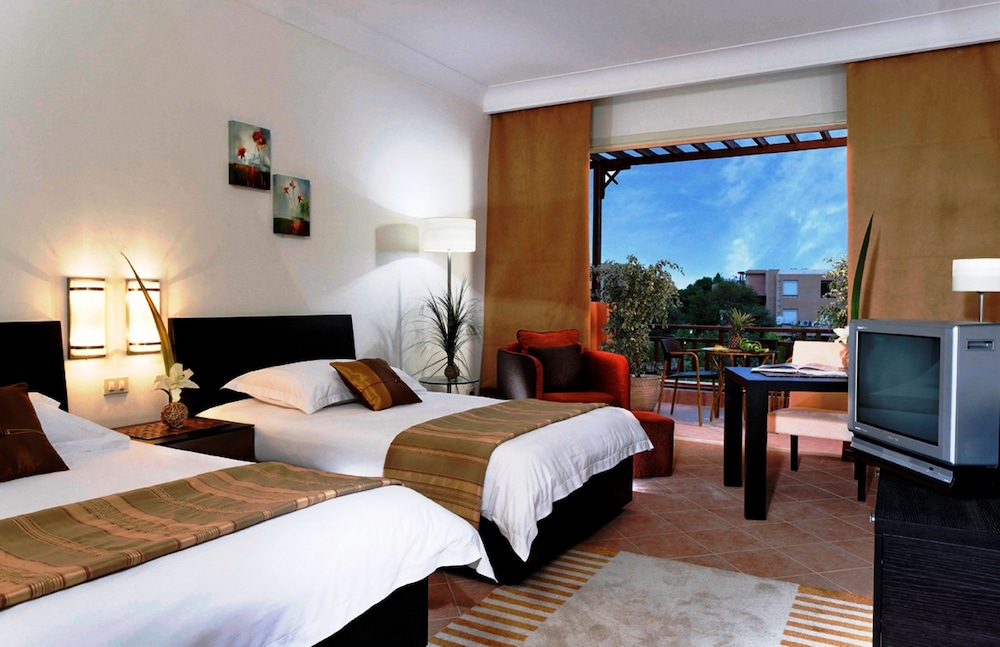 Movenpick Resort El Sokhna 25/77