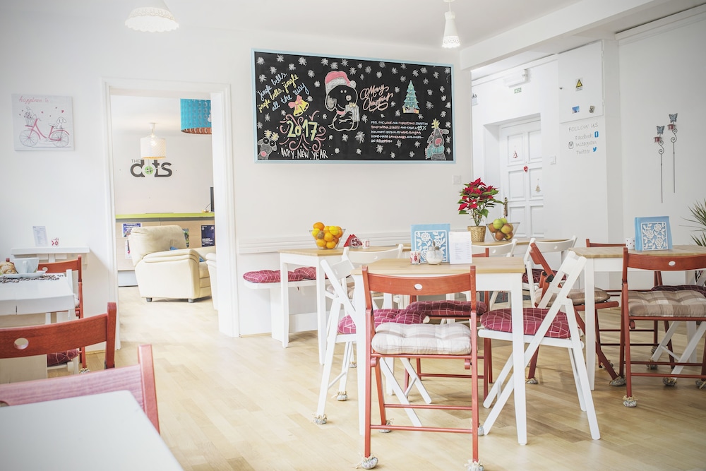 The Dots Hostel 32/37