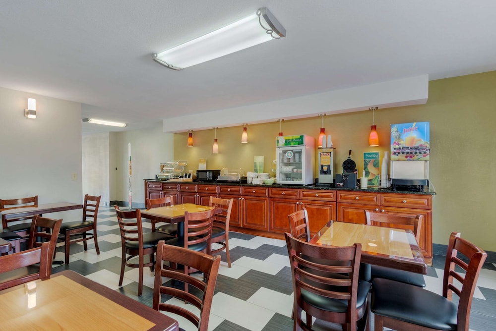 Quality Inn Acworth 39/44