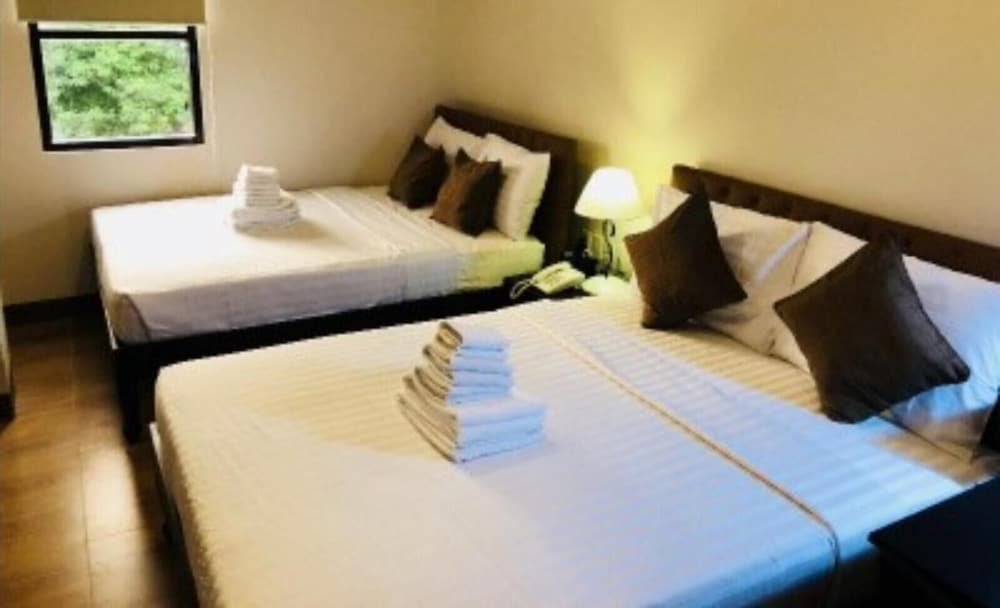 Achievers Airport Hotel 9/46