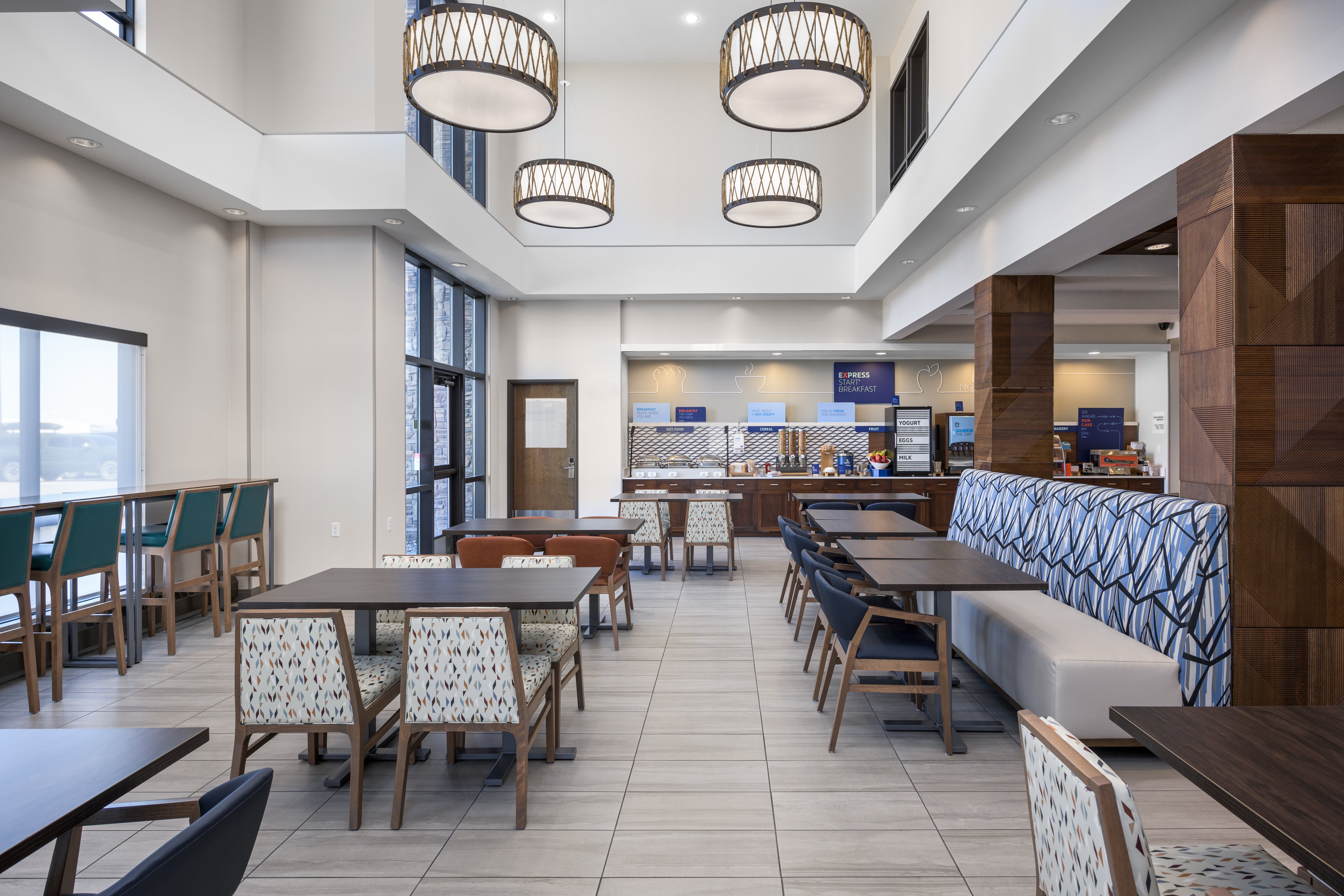 Holiday Inn Express Hotel And Suites Belgrade 35/54