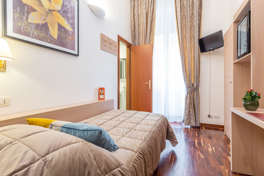 Hotel Medici 18/48