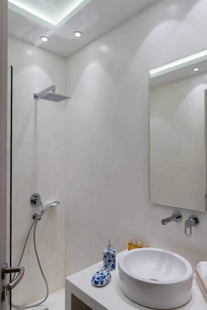 Porto Vecchio Spetses Luxury Suites 36/43