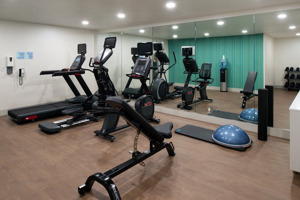 Holiday Inn Express Santa Rosa North An Ihg Hotel 17/40
