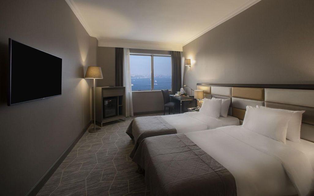 Connecting, Bosphorus, Family, Single Bed