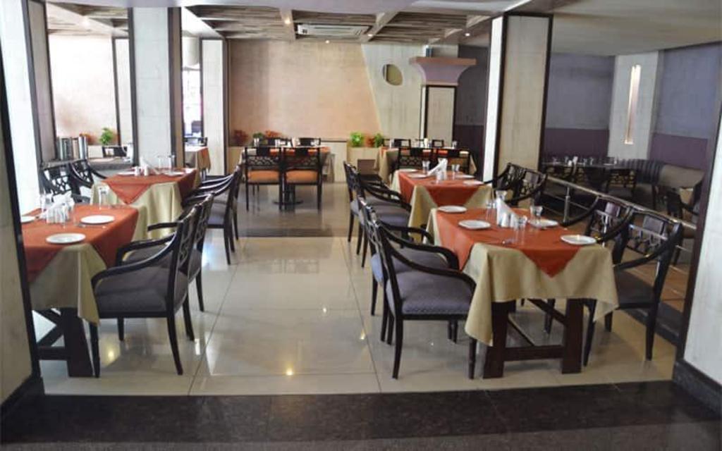 Hotel Sonia, Rudrapur 24/37