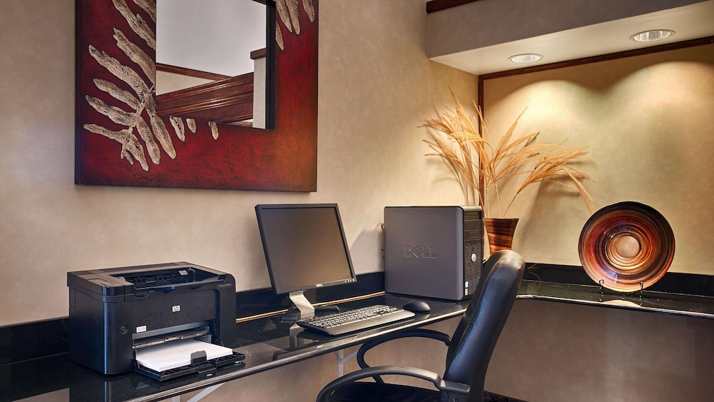 SureStay Plus Hotel By Best Western Edmond 7/10