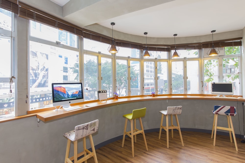 Check Inn Hk - Hostel 10/65