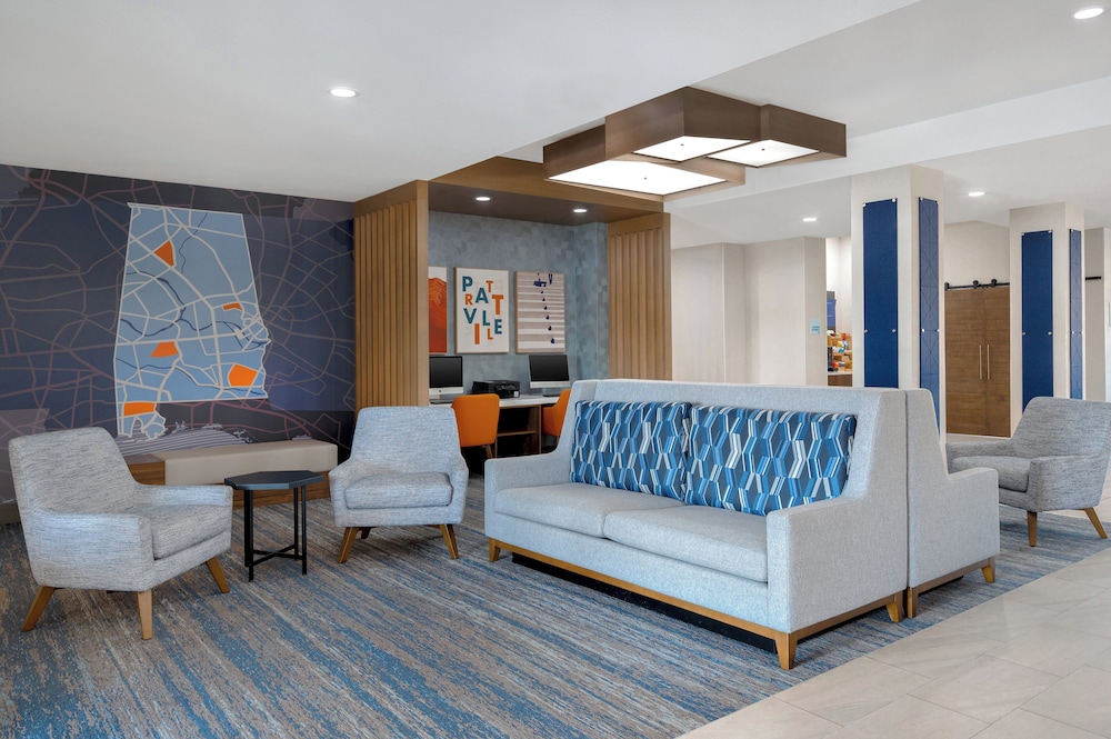 Holiday Inn Express Hotel And Suites Prattville South 33/53