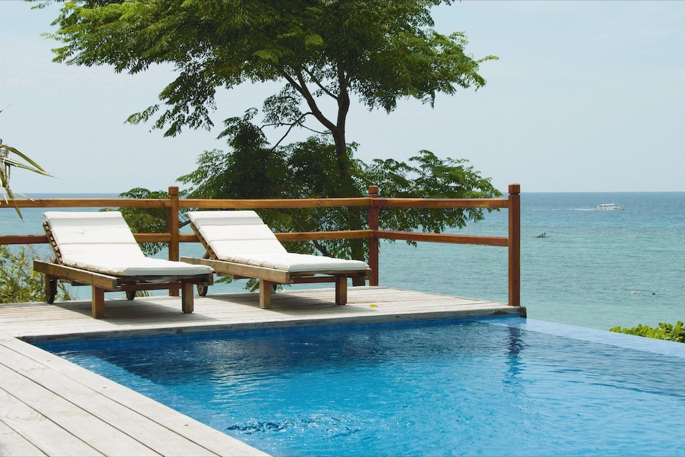 Eskaya Beach Resort And Spa 6/73