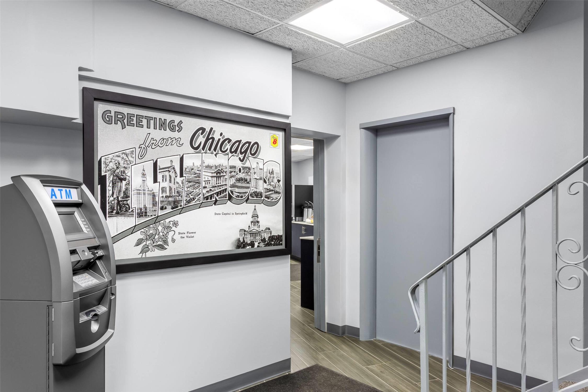 Super 8 By Wyndham Chicago IL 5/25