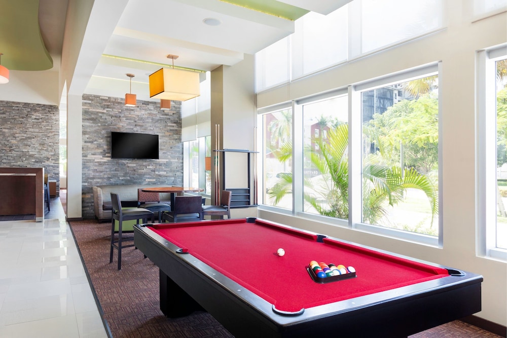 Hyatt Place Ciudad Del Carmen 44/65