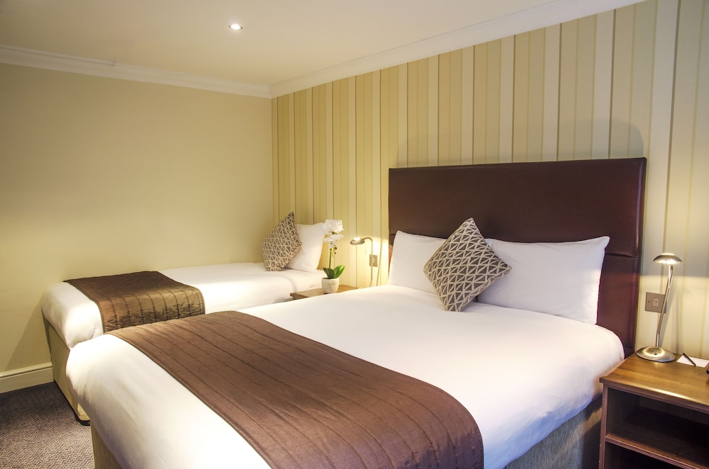 The Kings Hotel 26/55
