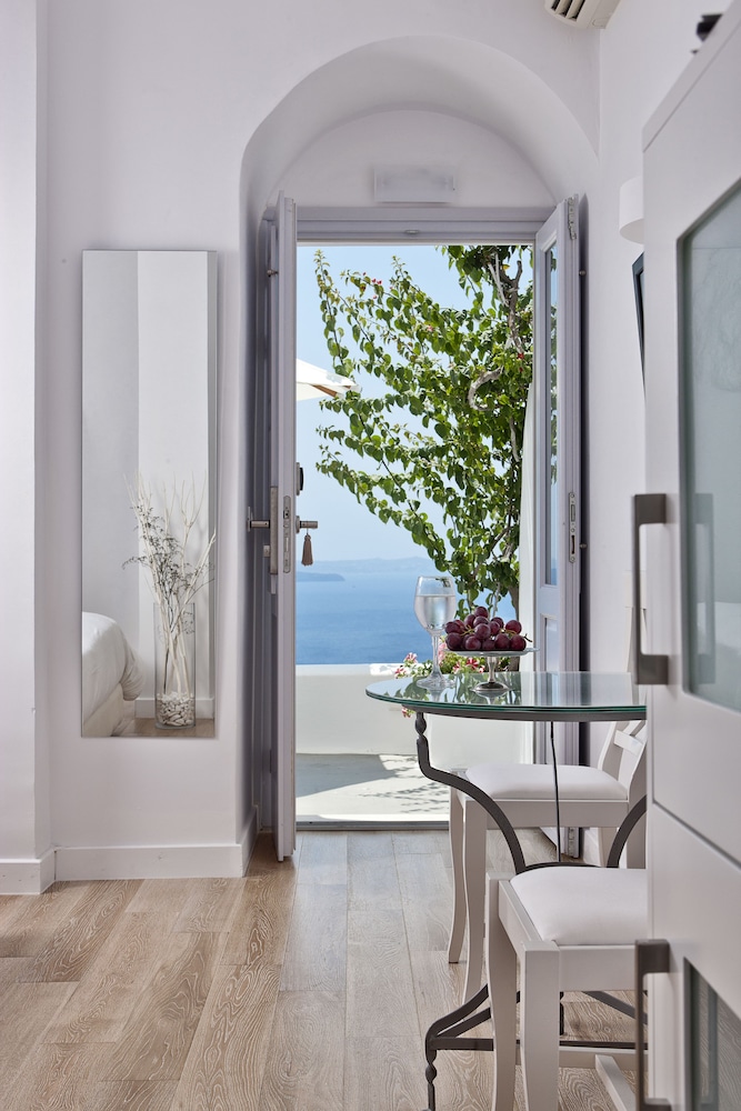 Villaki Oia 35/58