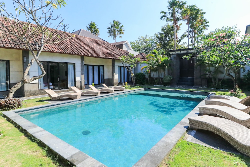 Bali Merita Villa 62/68