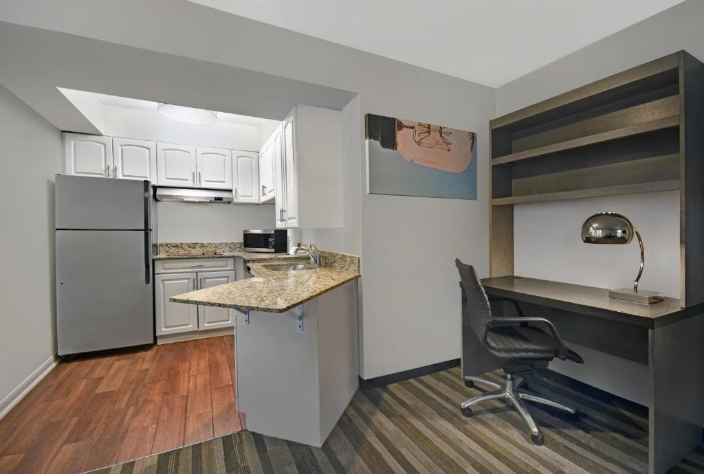HYATT house Bridgewater 3/33