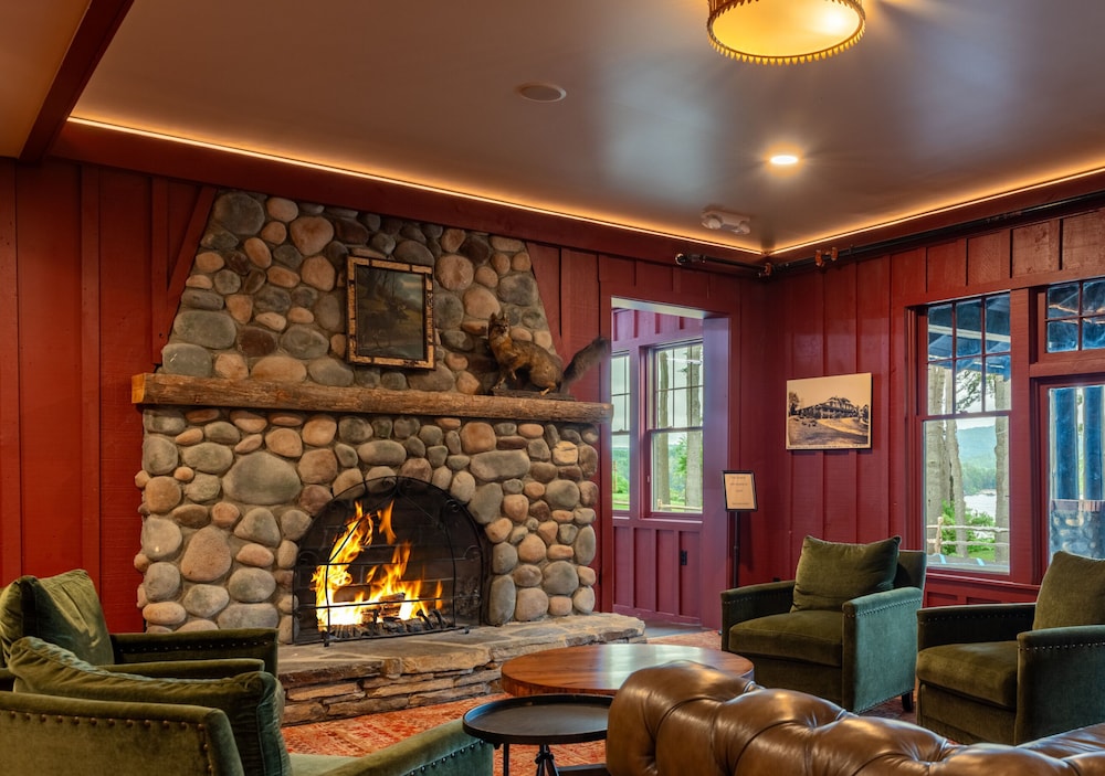 The Lodge at Schroon Lake 31/49