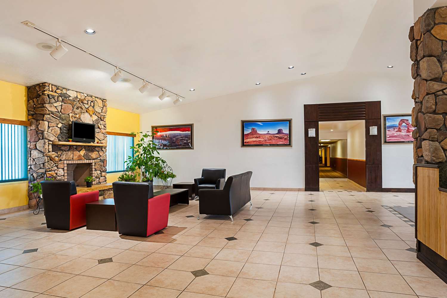 Rodeway Inn & Suites Blanding 12/20