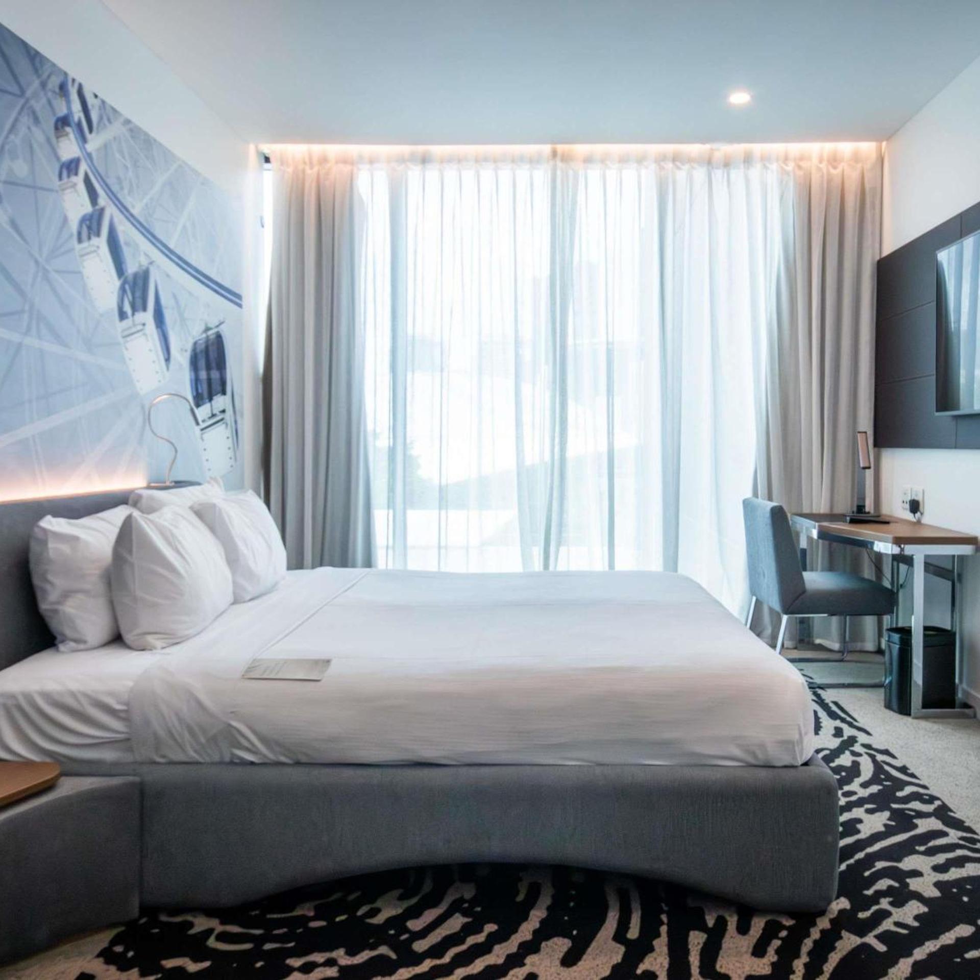 Room, King Bed, Accessible