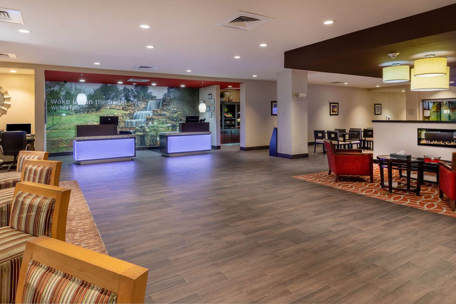 La Quinta Inn & Suites by Wyndham Wichita Falls - MSU Area 30/40