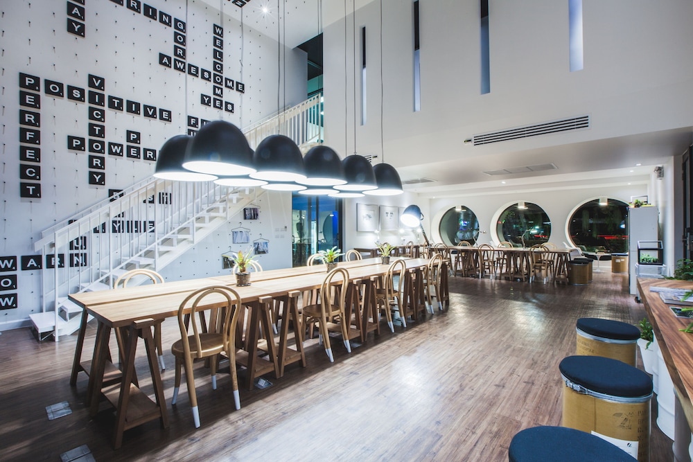 Blu Monkey Hub And Hotel Phuket 28/50