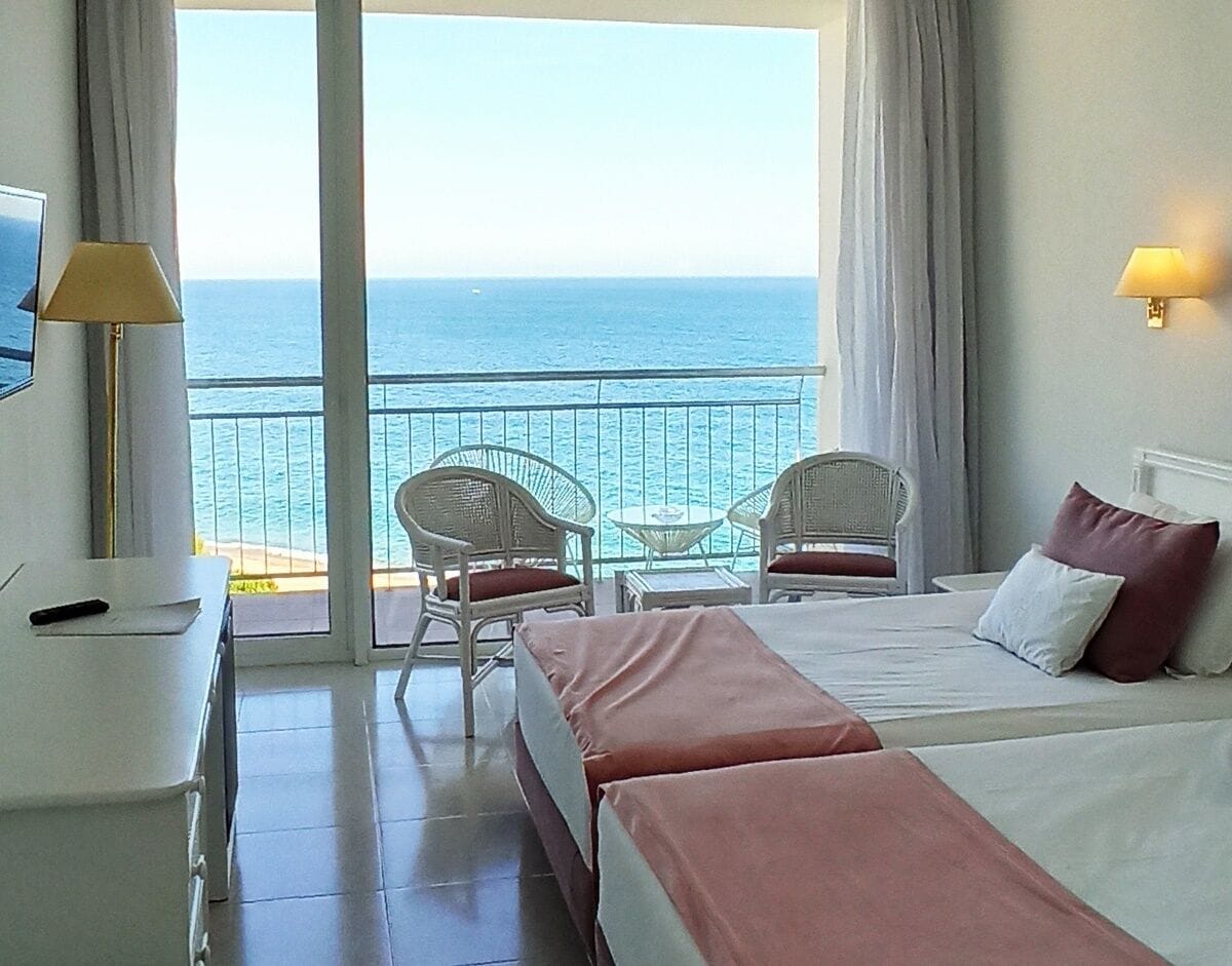 Classic, Superior, Double Bed, Ocean View, Balcony, Hotel Aromar 2/3