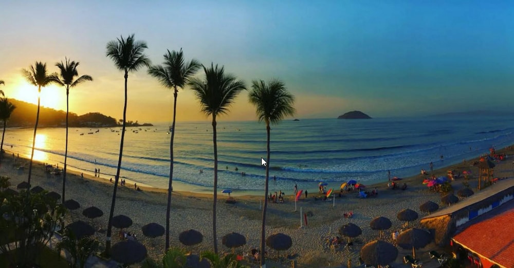 Costa Alegre Hotel And Suites 37/59
